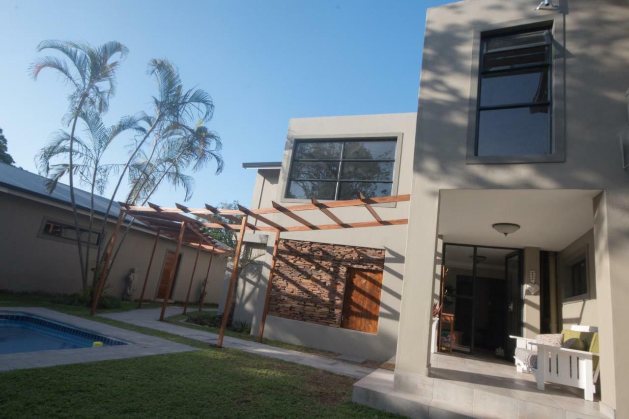 Hillside Guesthouse Umhlanga Durban Exterior photo