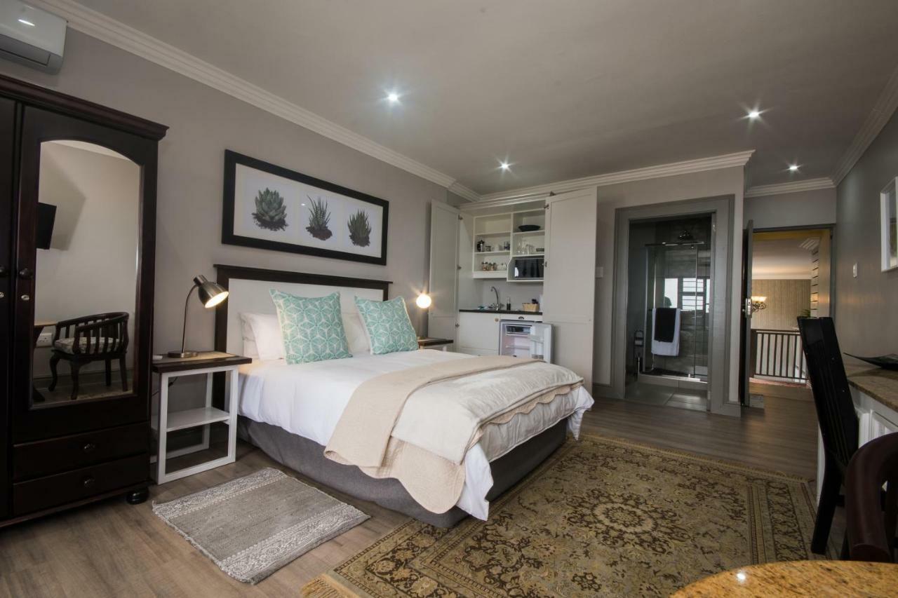 Hillside Guesthouse Umhlanga Durban Exterior photo