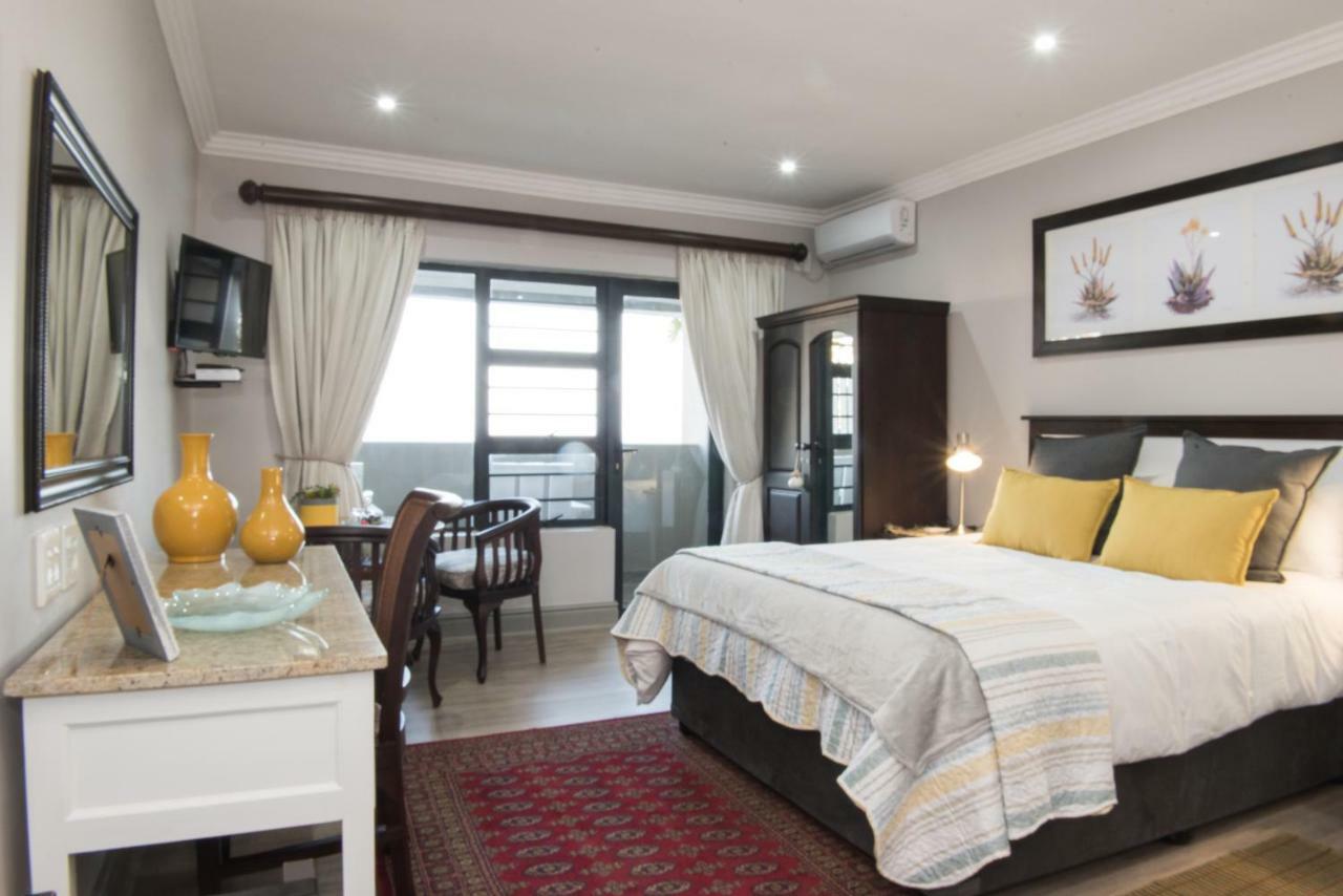 Hillside Guesthouse Umhlanga Durban Exterior photo